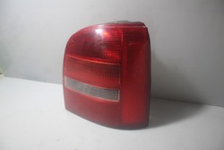 Лампа права задня audi a4 b5 фото №1