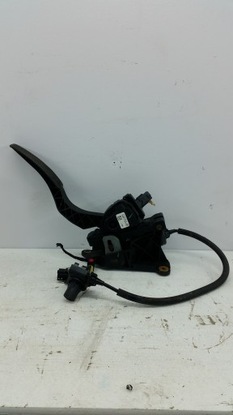 Педаль потенціометр chrysler 300c 3.0crd 04861716aa фото №1