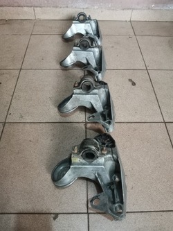 Лапи двигуна ліва audi a6 c5 a4 b6 фото №1