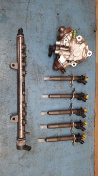 Насос впрыскивающий планка форсунки volvo 2.4 d5 d5244t фото №1