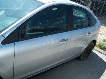 Focus mk2 рестайлинг дверь цвет 03 фото №1