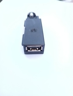 Гнездо вход port usb vw seat skoda 5q0035726m фото №1