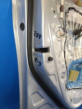 Замок двері передній. lew. toyota prius - 30 09-17-69040-47070 фото №1