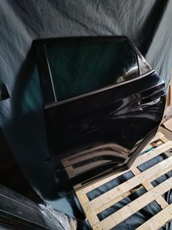 Двері ліві задні hyundai tucson 15-20 pae фото №1