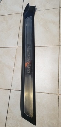 Планка пороговая порога накладка левая mercedes e w207 купе оригинальный номер фото №1