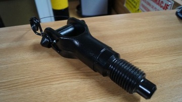 Hak буксирувальний hol зачіп daf xf 106 євро 6 cf фото №1