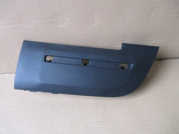 Заглушка ґрати середньої peugeot 2008 рестайлінг 980654 фото №1