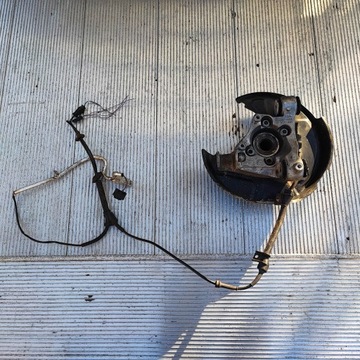 Ступица поворотный кулак левый зад audi a6 c5 s6 4.2 v8 фото №1