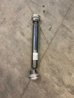 Wał привідний a1664103001 mercedes ml gl gls amg фото №1