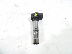 Seat toledo ii 1.6b катушка зажигания 036905715f фото №1