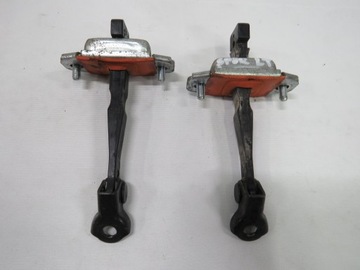 Kia sportage iii обмежувач двері зад фото №1