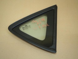 Стекло кузовная 2007 правая задняя hyundai i30 i фото №1