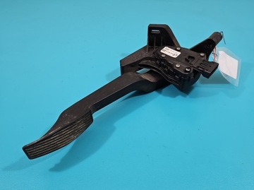 Педаль газу потенціометр opel combo c 9129423 6pv008110-00 1.7 cdti фото №1