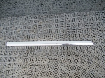 Планка двері ліва передня vw passat b8 фото №1