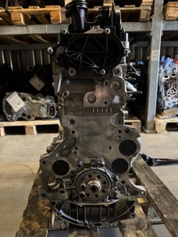 Двигатель audi a3 q3 golf arteon supreb 2.0 tdi dtu фото №1