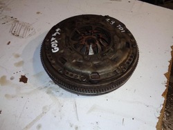 Зчеплення двомасовий vw golf 5 plus 1.9 tdi 105 km фото №1