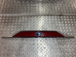 Накладка планка крышки багажника toyota rav4 v 19- 3t3 фото №1
