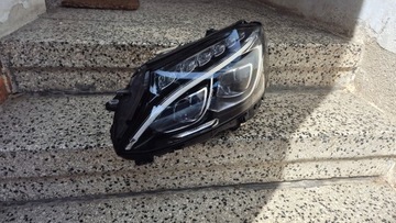 Mercedes c клас w205 led 100%europejska оригінальна mb фото №1