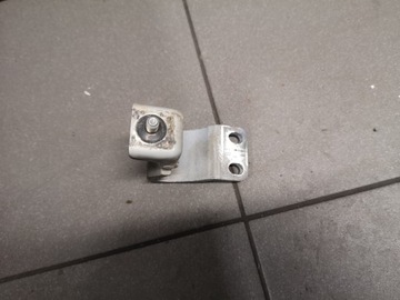 Петля кришки багажника audi a6 c5 all 4b9827289b фото №1