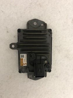 Радар датчик дистронік оригінал lexus nx300h 88210-33120 фото №1