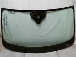 Скло передня audi e-tron 2018- камера датчик hud оригінал фото №1