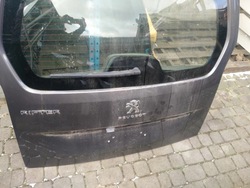 Partner iv rifter berlingo iv задня кришка фото №1