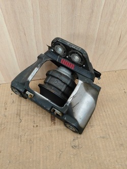 Volvo v60 ii xc90 ii подушка кріплення двигуна 26008 enac46000df фото №1