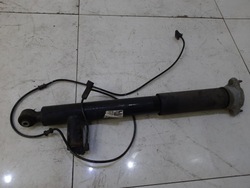 W207 рестайлинг 4.7 амортизатор левый зад a2073204330 фото №1