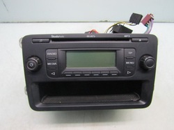 Fabia ii 12r радіо cd радіопрогравач 5j0035152a фото №1