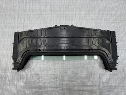 Стекло зад задняя защита стёкла maserati mc20 mc 20 m240 - стекло фото №1