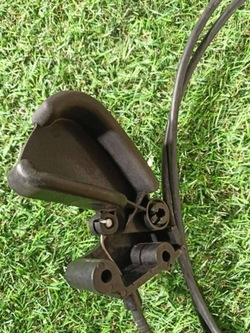 Трос капота dodge journey рестайлинг 2013 фото №1