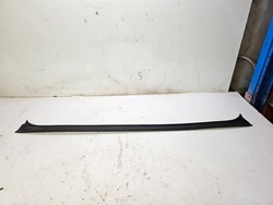 Накладка кришки багажника audi a6 c8 4k9827229 фото №1