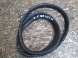 Прокладка двері зад права megane iv 4 hb фото №1