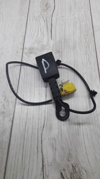 Touareg 7l застібка prasa застібка права 7l0857778c фото №1