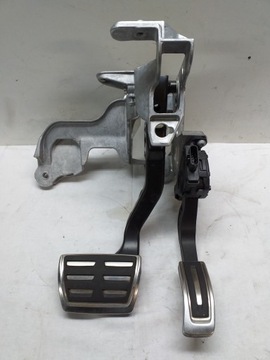 Audi каркас педаль гальма газу фото №1