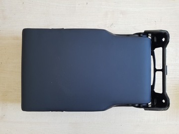 Mercedes c подлокотник сиденья a2069705000 фото №1