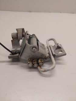 Петлі двері праві перед audi a3 8p sportback 8e0831412e фото №1