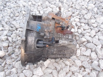 Коробка передач focus mk2 c-max 1.6 tdci 3m5r7002yd фото №1