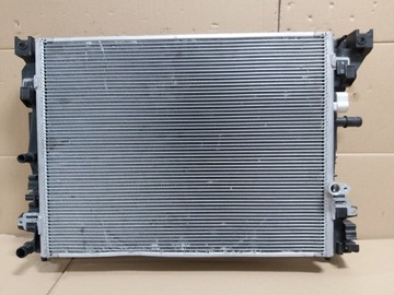 Комплект радиатор renault zoe 214104950r 921007736r фото №1