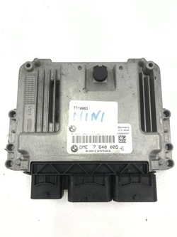 Комп'ютер двигуна mini cooper r56 1.6b 06-10 фото №1