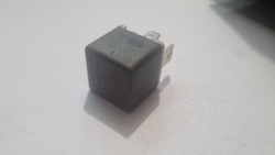 Реле mercedes w638 vito sprinter vw t4 4ra00351070 фото №1