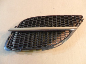 Заглушка решітка ліва впуск nissan almera n16 фото №1