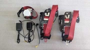 M новый оригинальный kpl ремней безопасности mercedes c-klasa w205 красный фото №1