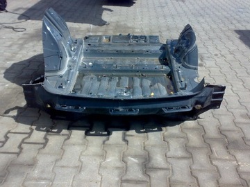 Dodge durango 2014 - pas задний пол ванна зад фото №1