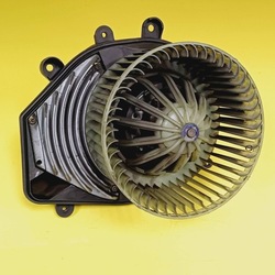 Повітродувка повітропровід вентилятор vw passat b5 рестайлінг 740221233f / 8d1820021 nr231 фото №1