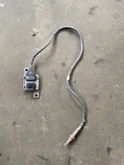 Audi q7 4m лямбда-зонд nox 4m0907807g фото №1