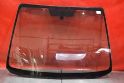 Стекло перед передняя лобовое mazda 5 1 i cr 05-08 фото №1