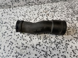 Opel astra j 1.7 труба повітропровід повітря 1039897s01 фото №1