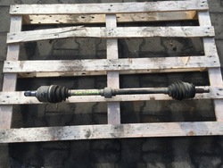 Kia cerato 03-06 2.0 crdi піввісь праві перед фото №1