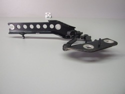 Петля капота правые audi a8 s8 d3 lz9y 4e0823302g фото №1